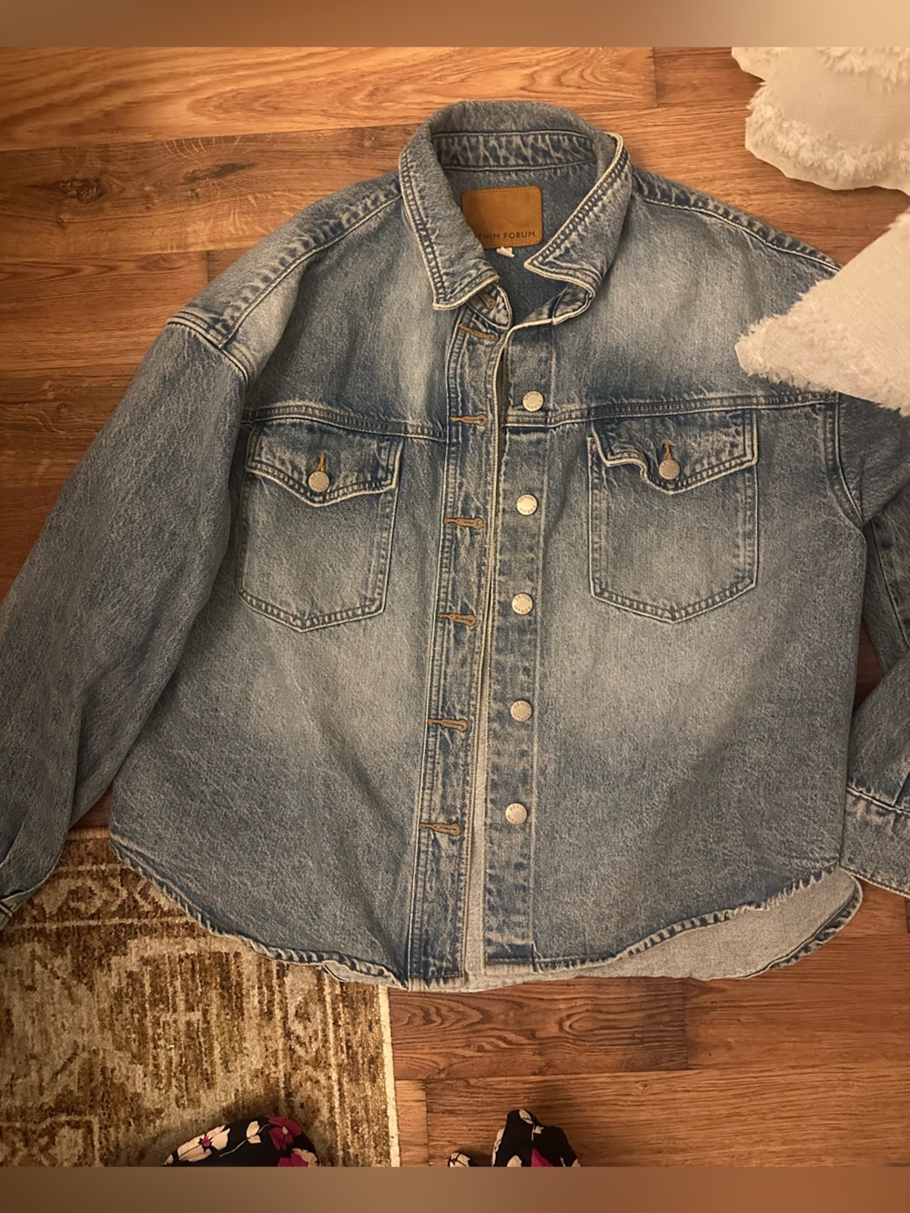 Aritzia Denim Forum Oversized Jacket Size Large
